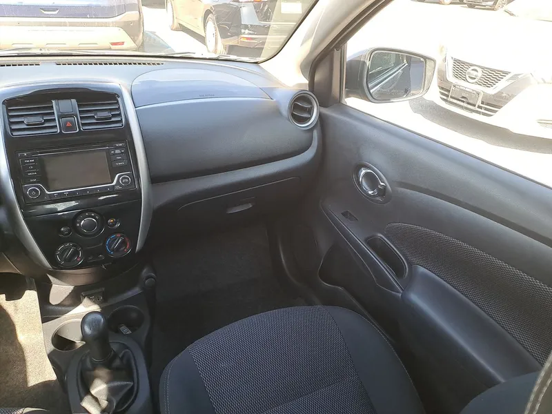 Nissan Versa 2018