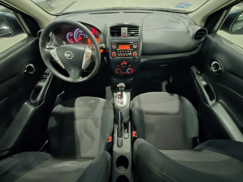 Nissan Versa 2016