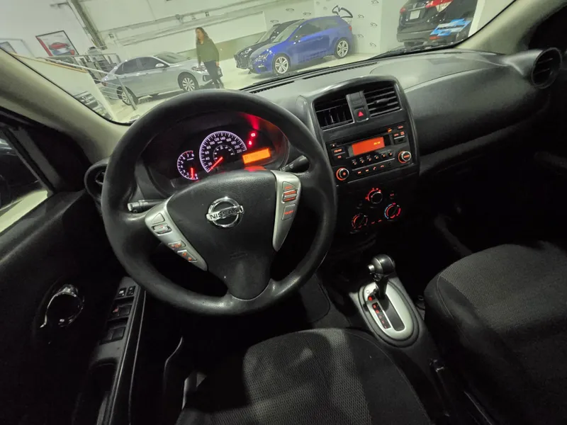 Nissan Versa 2016