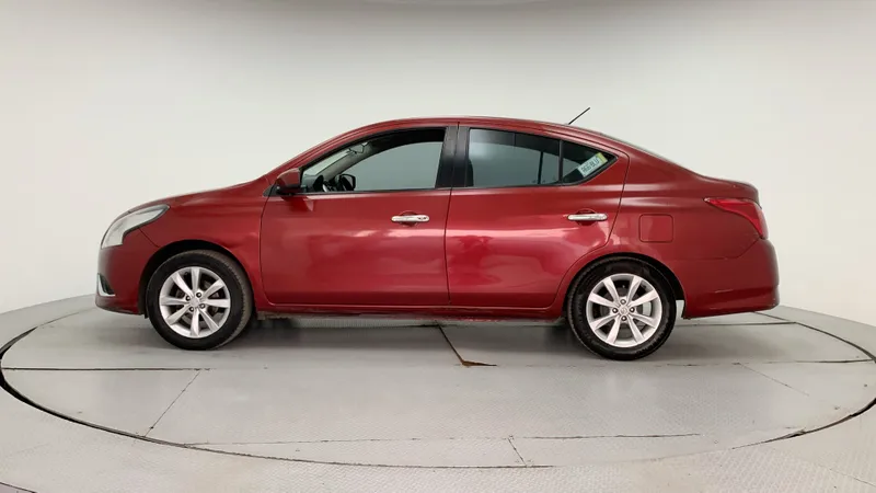 Nissan Versa 2018