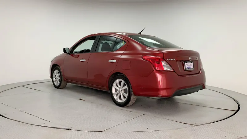 Nissan Versa 2018