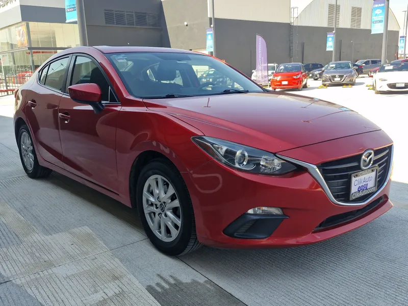 Mazda Mazda3 2015