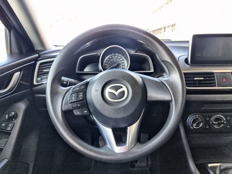 Mazda Mazda3 2016