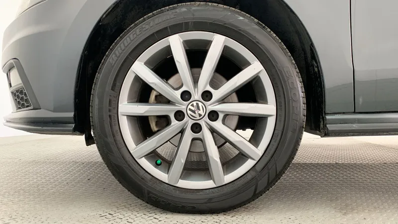 Volkswagen Vento 2021