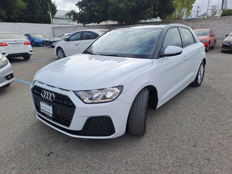 Audi A1 2021