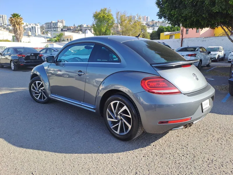 Volkswagen Beetle 2018