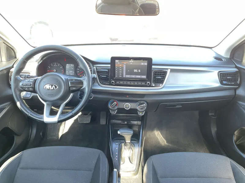 Kia Rio Sedan 2021