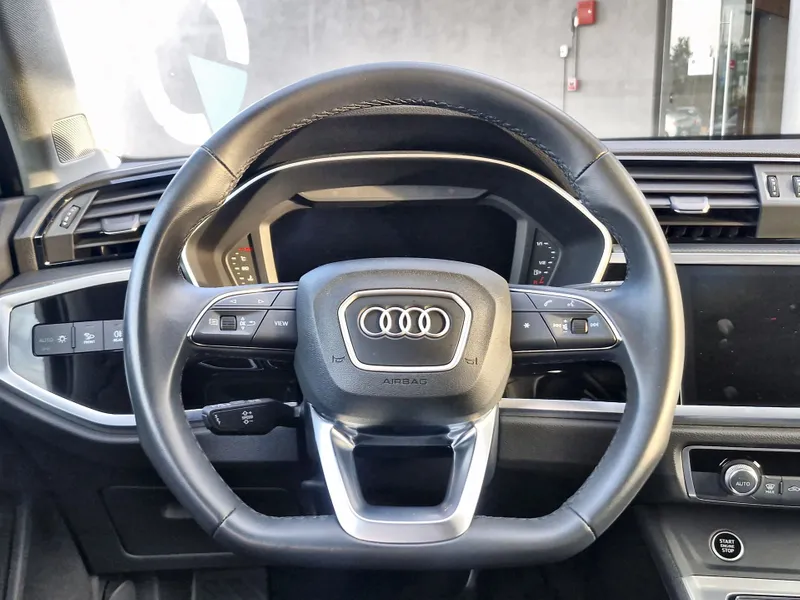 Audi Q3 2023