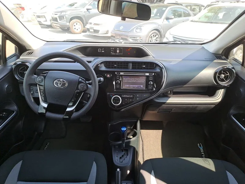 Toyota Prius C 2019