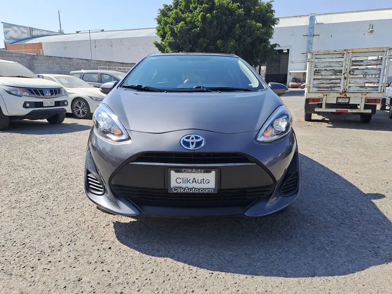 Toyota Prius C 2019