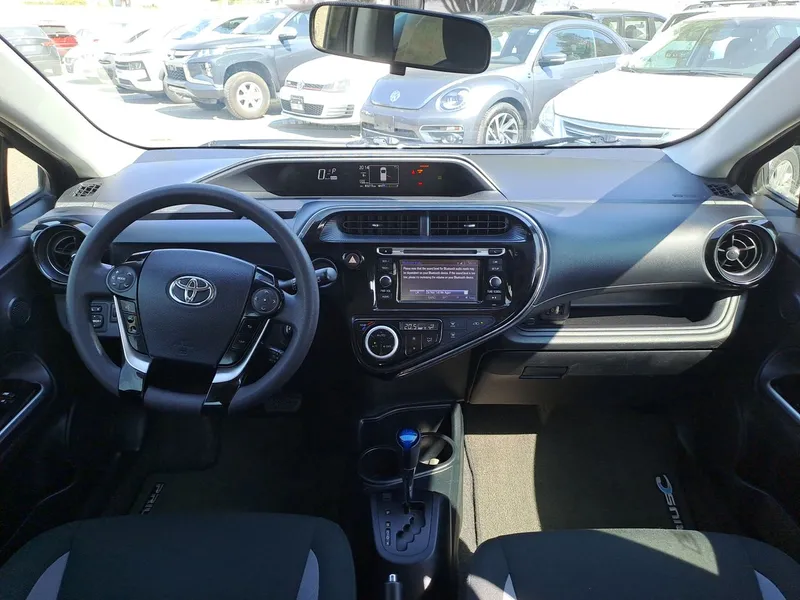 Toyota Prius C 2019