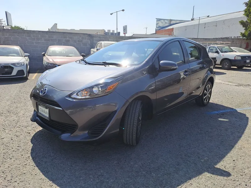 Toyota Prius C 2019