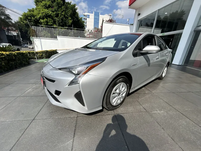 Toyota Prius 2018