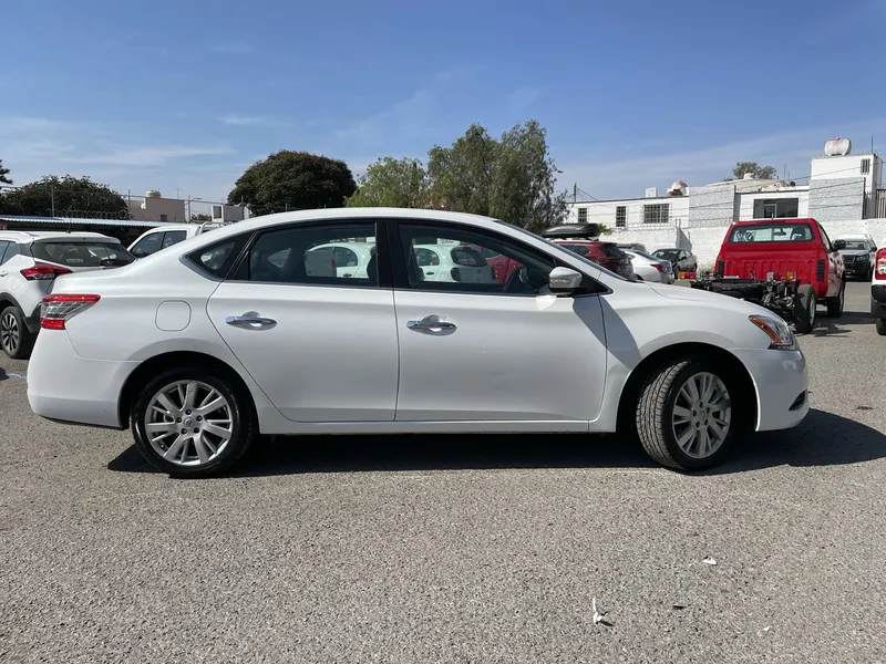 Nissan Sentra 2016