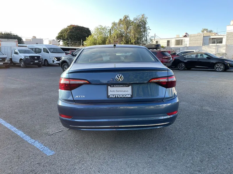 Volkswagen Jetta 2021