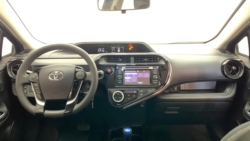 Toyota Prius C 2019