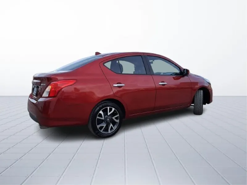 Nissan Versa 2019