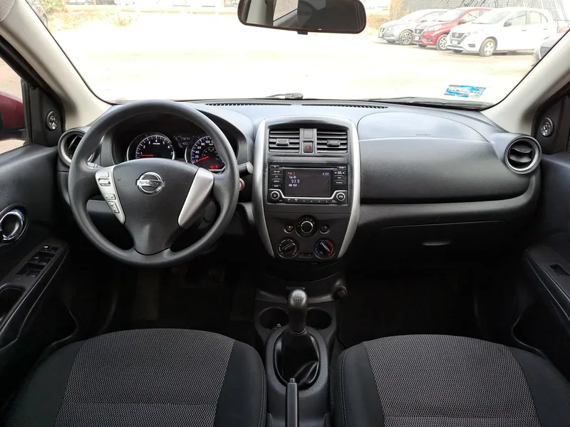 Nissan Versa 2019