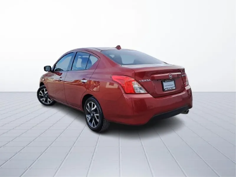 Nissan Versa 2019