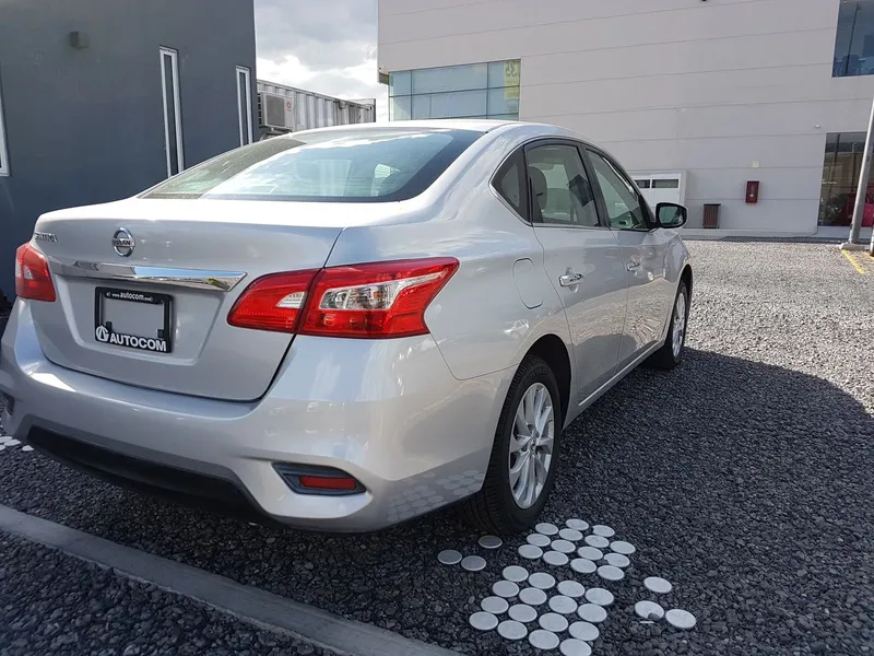 Nissan Sentra 2017