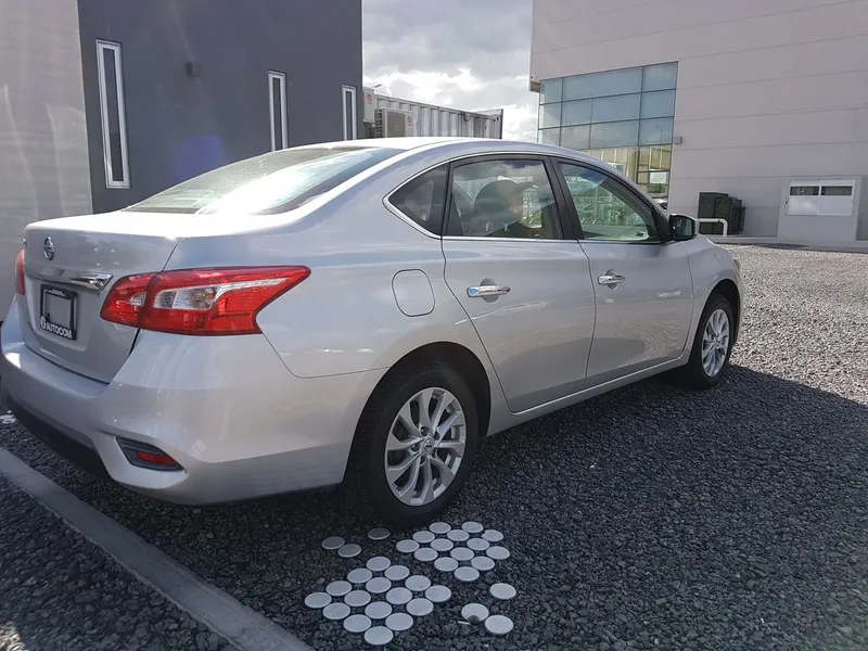 Nissan Sentra 2017