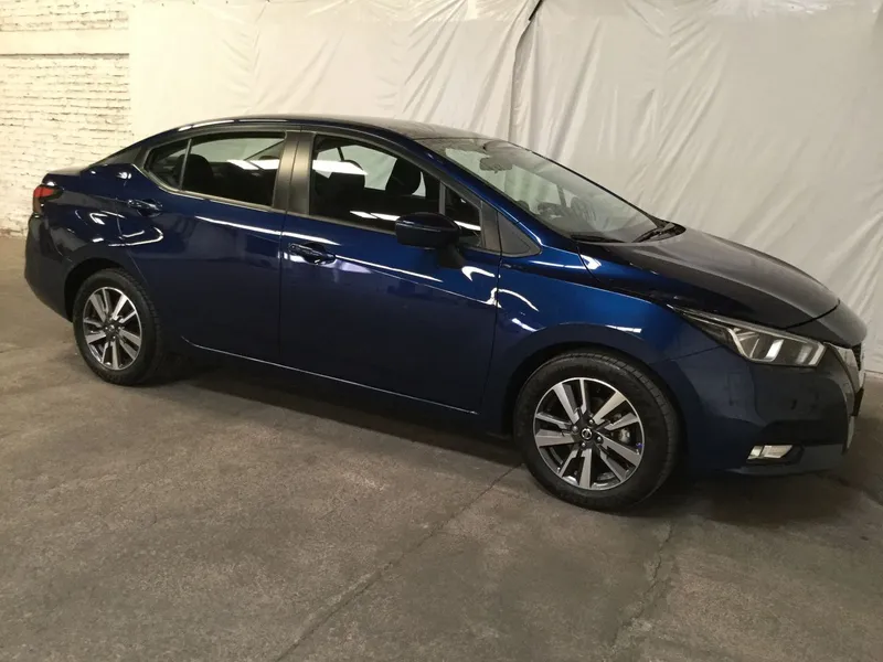 Nissan Versa 2020