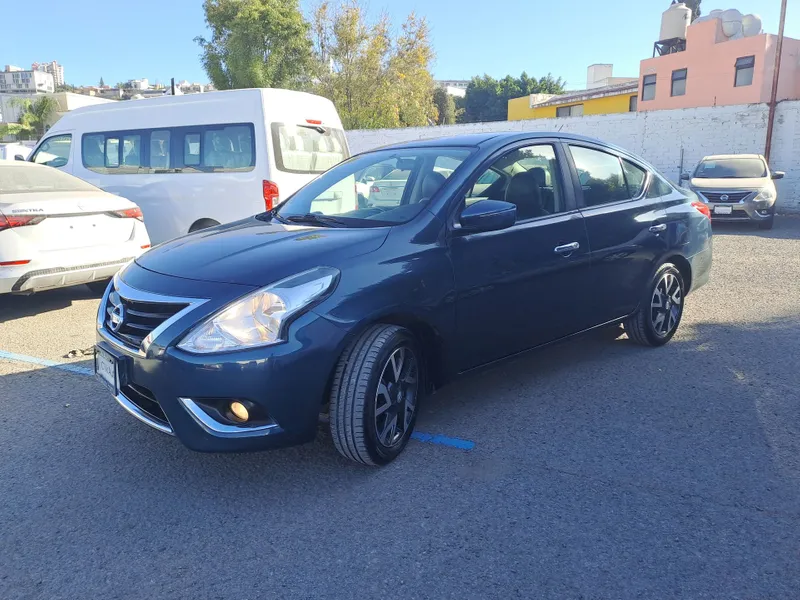 Nissan Versa 2016