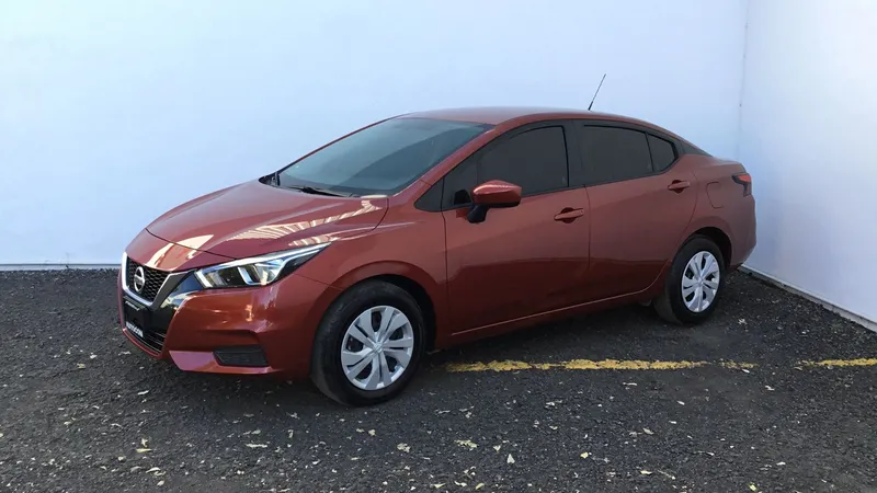 Nissan Versa 2021